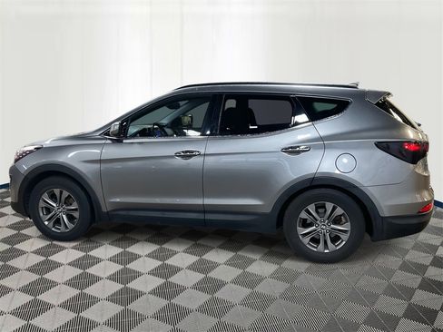 Used 2013 Hyundai Santa Fe Sport w/ Popular Equipment Pkg image 2