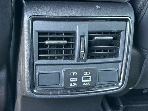 Used 2026 Subaru Forester Limited AWD/4WD image 11