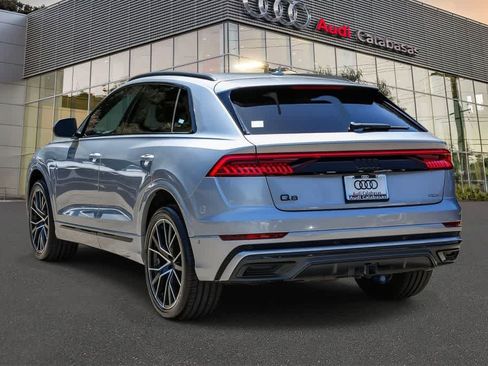 Used 2021 Audi Q8 Premium Plus w/ Premium Plus Package AWD/4WD image 2