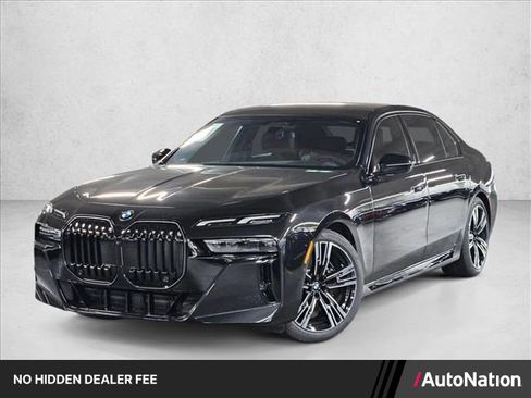 New 2026 BMW 740i RWD image 1