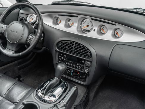 Used 2000 Plymouth Prowler image 25