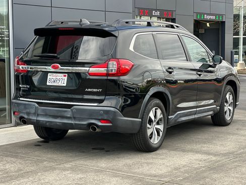 Used 2019 Subaru Ascent Premium w/ Popular Package #3 image 3