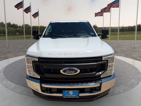 Used 2022 Ford F250 XL w/ Power Equipment Group AWD/4WD image 10