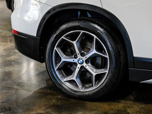 Used 2019 BMW X1 sDrive28i w/ Convenience Package FWD image 49
