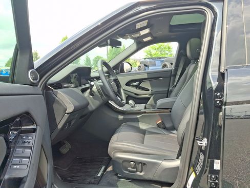 Used 2026 Land Rover Range Rover Evoque S AWD/4WD image 13