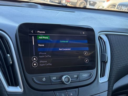 Used 2024 Chevrolet Malibu LT image 18