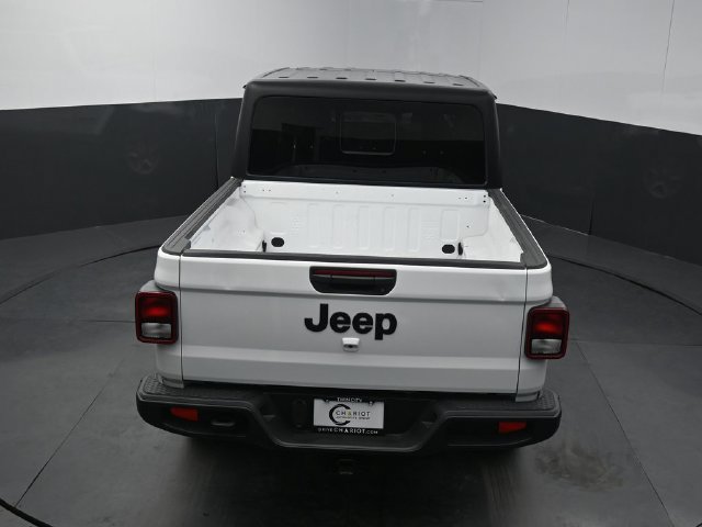 Used 2022 Jeep Gladiator Sport AWD/4WD image 47