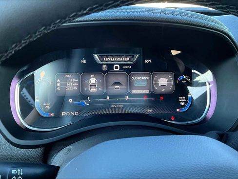 New 2025 RAM 2500 Laramie image 18