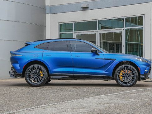 Used 2023 Aston Martin DBX 707 image 7