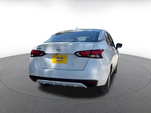 Used 2025 Nissan Versa SV FWD image 15