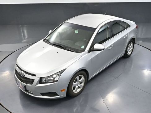 Used 2014 Chevrolet Cruze LT FWD image 49