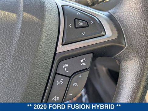 Certified 2020 Ford Fusion SE image 16