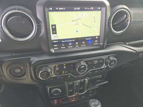 Used 2022 Jeep Wrangler Unlimited Rubicon 4xe w/ Cold Weather Group image 35