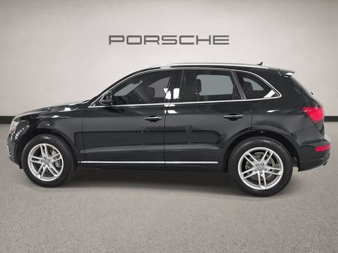 Used 2016 Audi Q5 2.0T Premium Plus w/ Technology Package AWD/4WD image 2