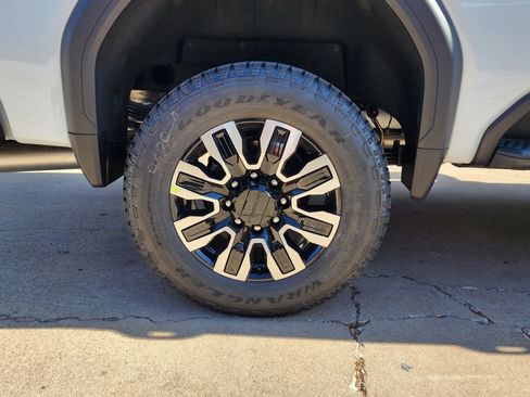 New 2026 GMC Sierra 2500 Denali Ultimate image 58