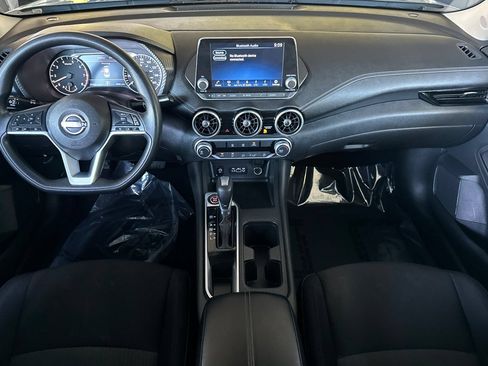 Used 2024 Nissan Sentra SV FWD image 14
