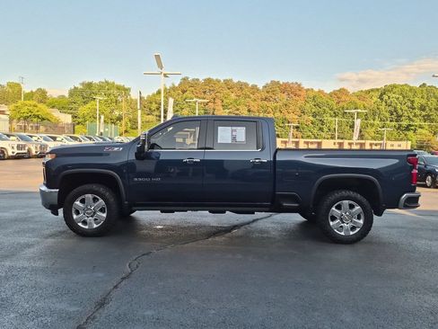 Used 2022 Chevrolet Silverado 3500 LTZ w/ LTZ Premium Package AWD/4WD image 8
