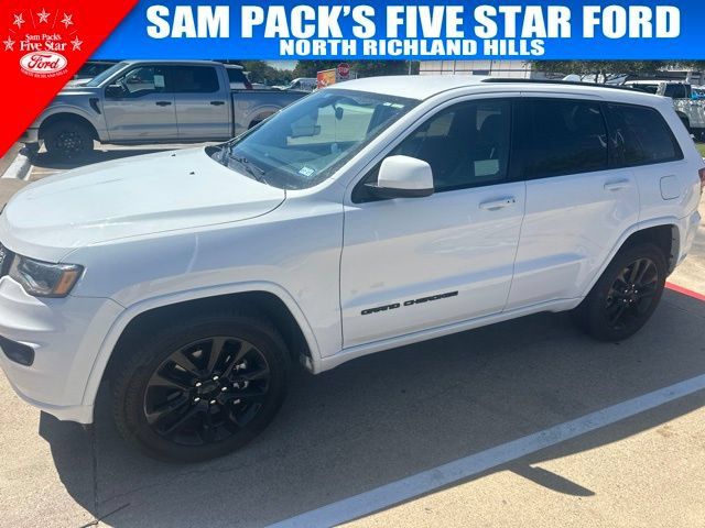 Used 2021 Jeep Grand Cherokee Laredo X AWD/4WD image 2