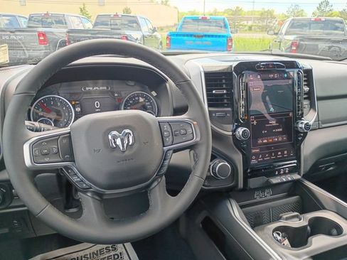 New 2026 RAM 1500 4x4 Crew Cab image 10