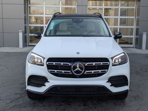 Used 2022 Mercedes-Benz GLS 450 4MATIC image 9