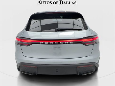 Used 2024 Porsche Macan AWD/4WD image 7