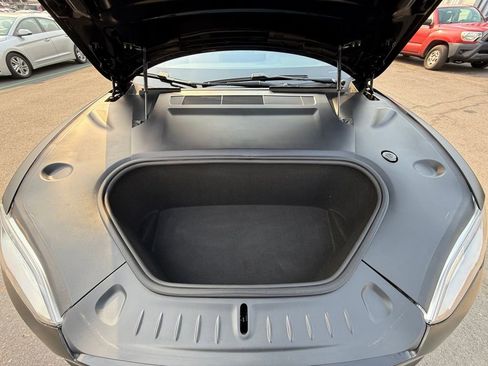 Used 2021 Tesla Model S Plaid image 24