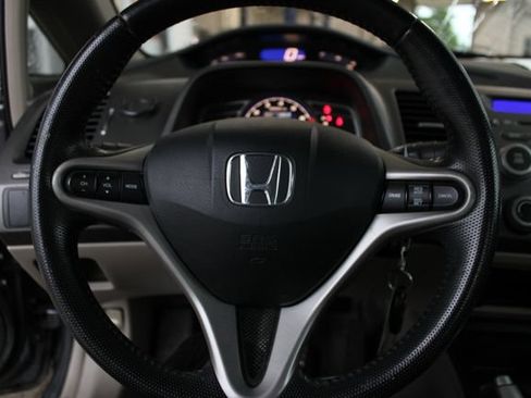 Used 2010 Honda Civic Hybrid Sedan image 8