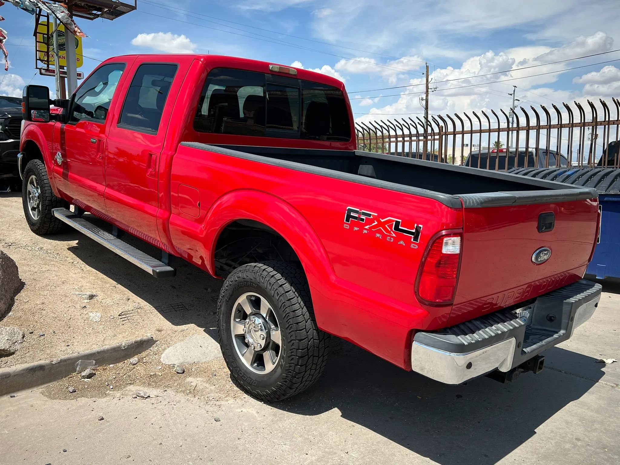 Used 2011 Ford F350 Lariat w/ Lariat Ultimate Pkg AWD/4WD image 10