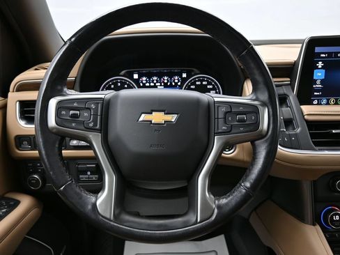 Used 2021 Chevrolet Tahoe Premier w/ Premium Package AWD/4WD image 15