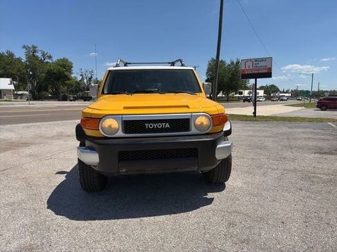 Used 2007 Toyota FJ Cruiser 2WD image 6
