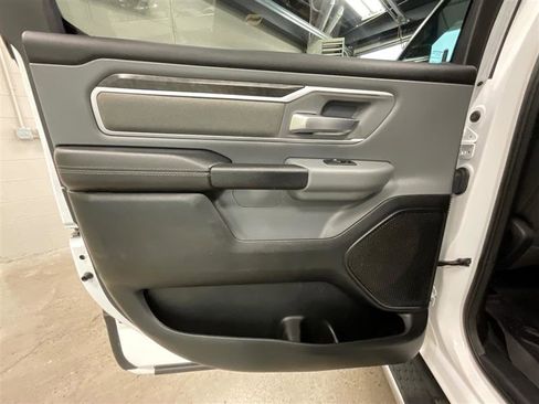 Used 2021 RAM 1500 Big Horn image 16