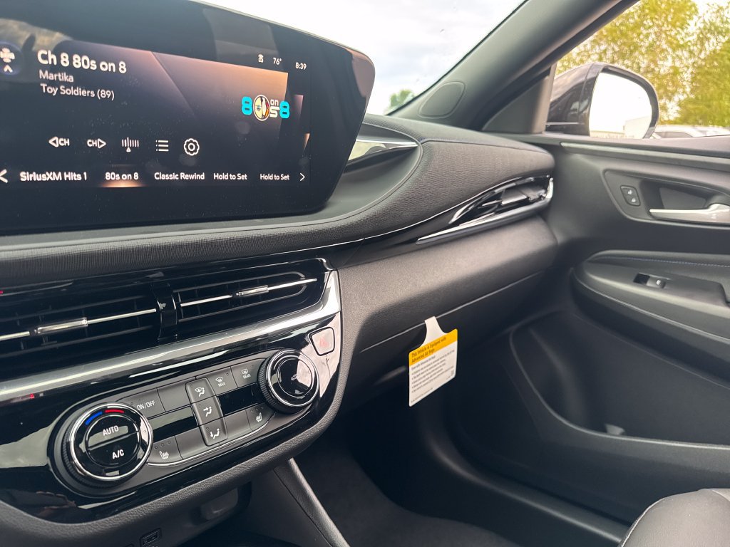 New 2026 Buick Envista Sport Touring w/ Convenience I Package FWD image 19