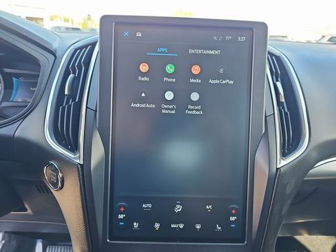 Used 2022 Ford Edge Titanium image 22