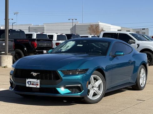 New 2026 Ford Mustang Coupe image 24