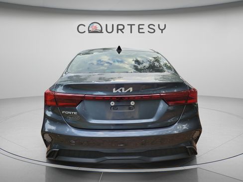 Certified 2024 Kia Forte LXS w/ LXS Technology Package FWD image 15