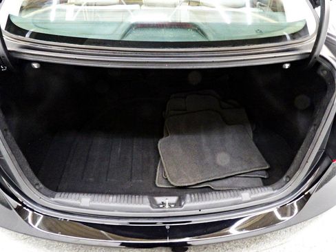 Used 2013 Hyundai Elantra GLS FWD image 13