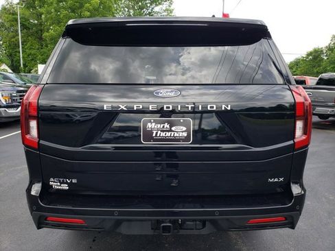 Used 2025 Ford Expedition Max Active AWD/4WD image 6