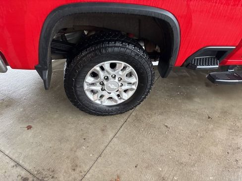 Used 2020 Chevrolet Silverado 2500 LT w/ All Star Edition image 8