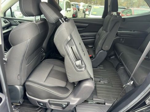 Used 2023 Subaru Ascent Premium w/ Convenience Package image 20