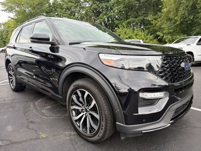 Used 2020 Ford Explorer ST w/ Premium Technology Package