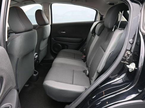 Certified 2022 Honda HR-V LX image 25