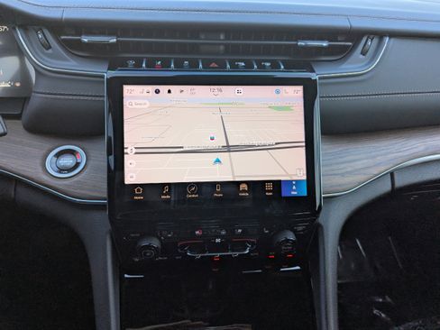 Used 2024 Jeep Grand Cherokee Summit w/ High Altitude Package image 25