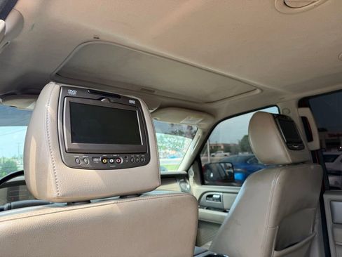 Used 2013 Ford Expedition Limited RWD image 11