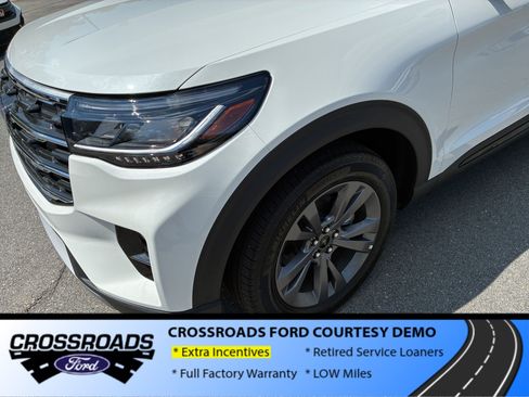 New 2026 Ford Explorer Active w/ Active Comfort Package AWD/4WD image 10