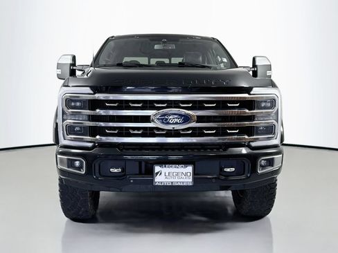 Used 2024 Ford F350 Platinum w/ Tremor Off-Road Package AWD/4WD image 2