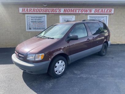 Used 1999 Toyota Sienna LE