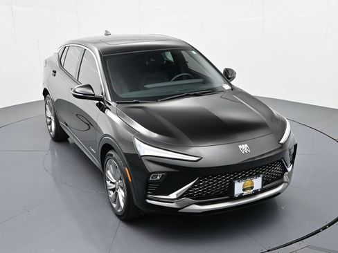 Used 2025 Buick Envista Avenir FWD image 14