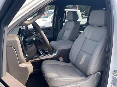 New 2026 Chevrolet Silverado 3500 LT w/ All Star Edition AWD/4WD image 9