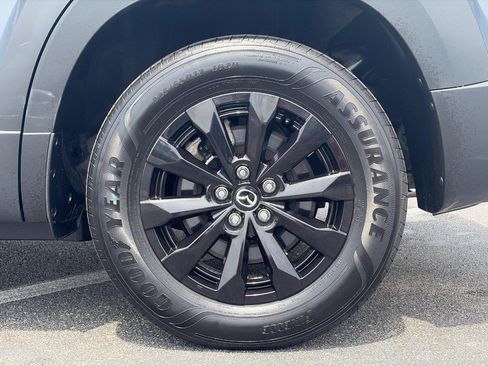 Used 2025 MAZDA CX-50 AWD 2.5 Hybrid w/ Premium Pkg image 9
