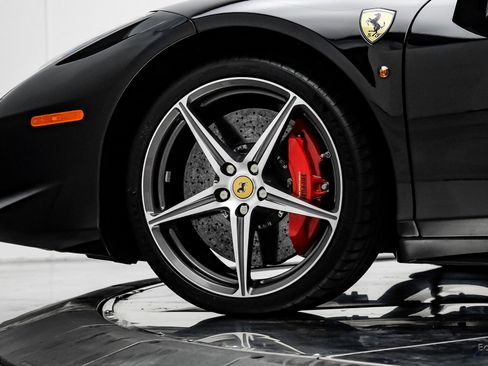 Used 2012 Ferrari 458 Italia Coupe image 85